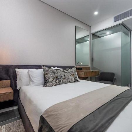 Reserved Suites Illovo Johannesburg Eksteriør billede